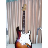 Electric Guitar : Fender American Stratocaster Guitar USA